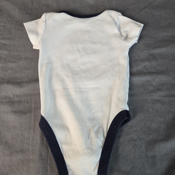 Nike Baby Onesie Lot 6 Months Just Do It Swoosh 2 Piece Bodysuit Set - Picture 3 of 6